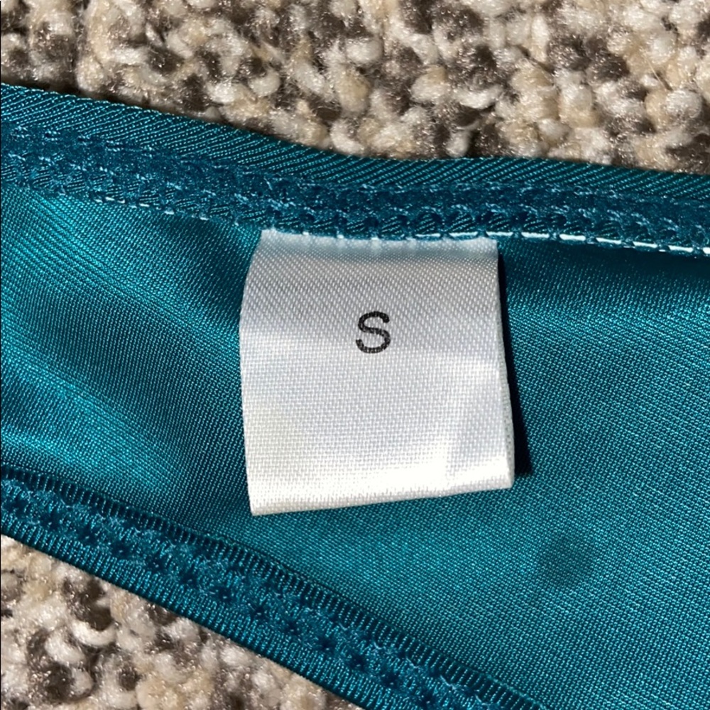 Bikini set - Picture 4 of 7